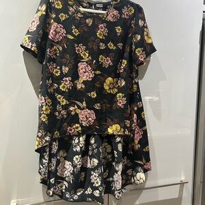 Cato Black Floral Short Sleeve Top
